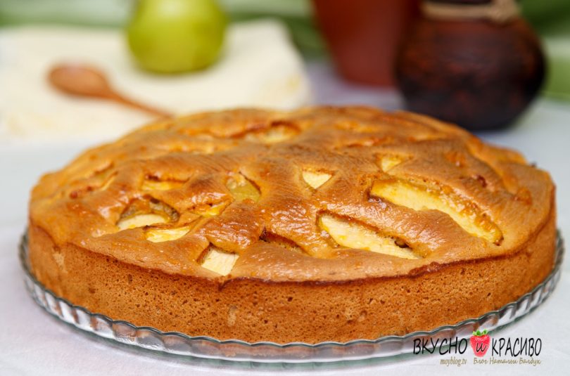 Классическая шарлотка.
