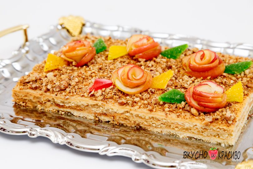 Яблочный «Пляцок»