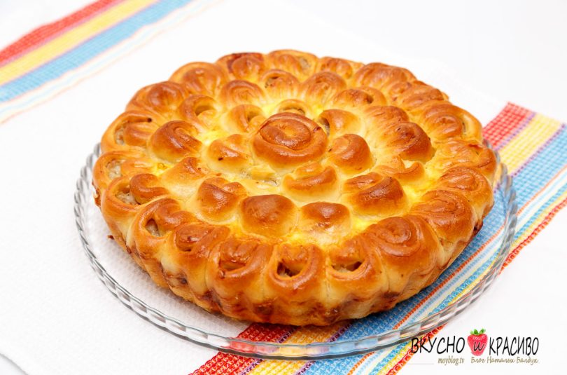 Мясной пирог  ХРИЗАНТЕМА.