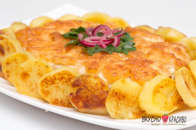 Ужин холостяка, курица под ананасом.