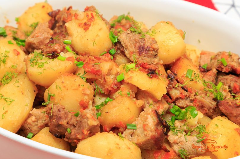 Картошка с мясом в мультиварке